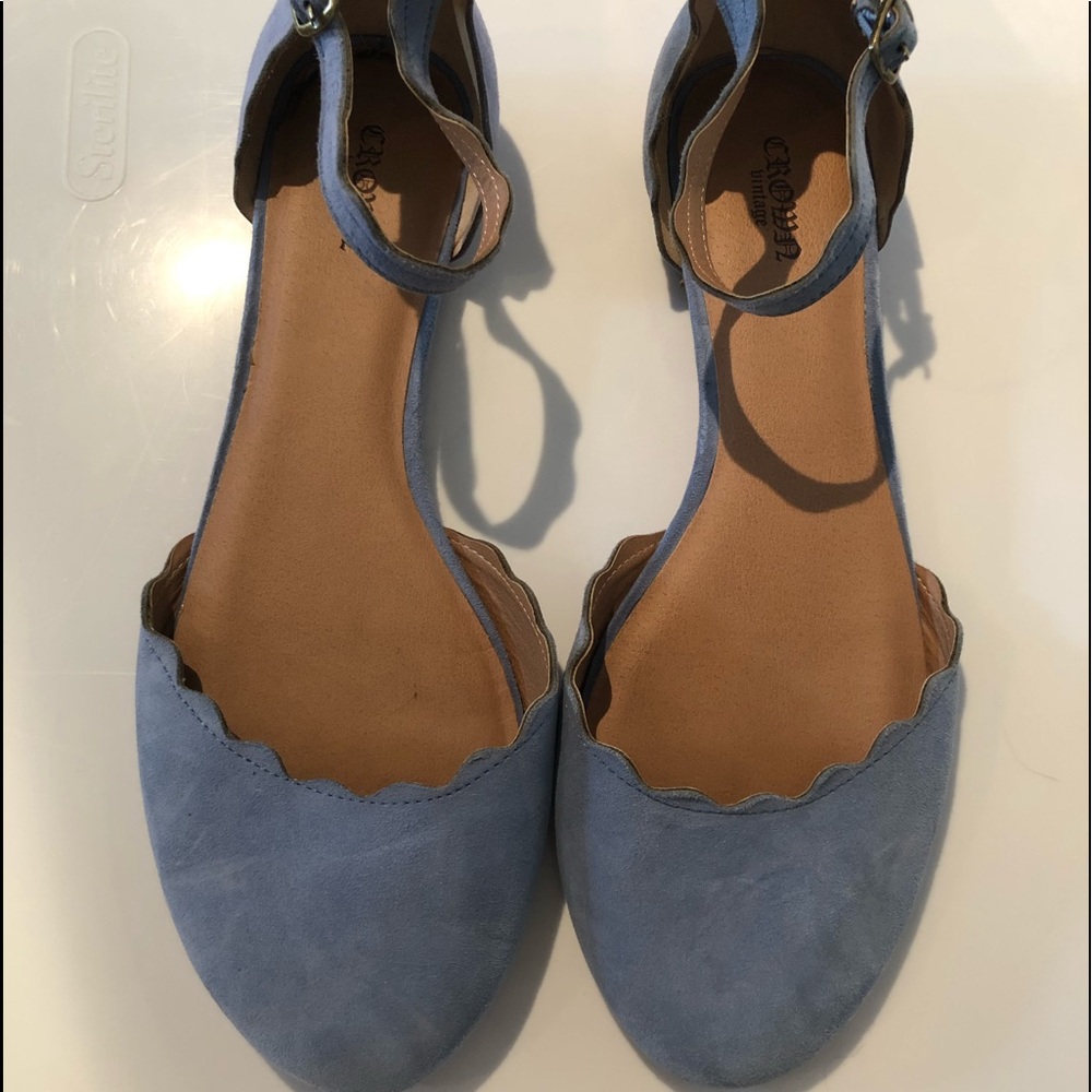 Crown Vintage Suede Blue Flats SZ 10